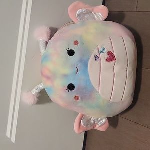 Wren 8" squishmallow